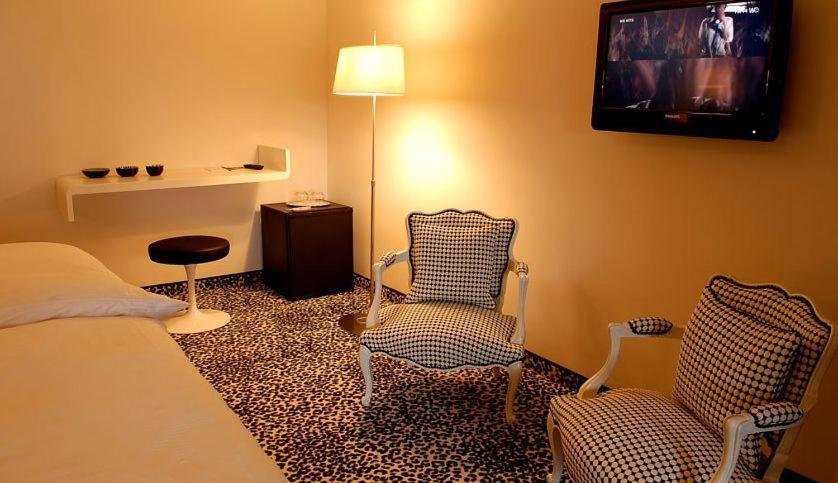 Hotel A La Ferme Osthouse 部屋 写真